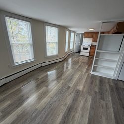 Newman Properties - Kitchen Cleaning