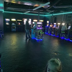 Arcade-O-Mania - Game room