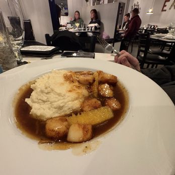 Brickhouse Restaurant - New American Near Me - Eastham, Massachusetts
