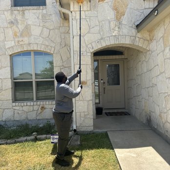 Endeavor Pest Management - Part of our service includes sweeping your eves and windows for spiders and wasp. - Pest Control Near Me Endeavor Pest Management - Part of our service includes sweeping your eves and windows for spiders and wasp. - Pest Control Near Me