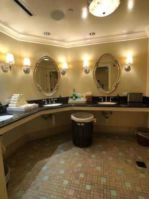 Spa at The Del by null