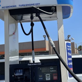 ARCO Station - At least there wasn't a line. - Gas Stations Near Me - Long Beach, California ARCO Station - At least there wasn't a line. - Gas Stations Near Me - Long Beach, California