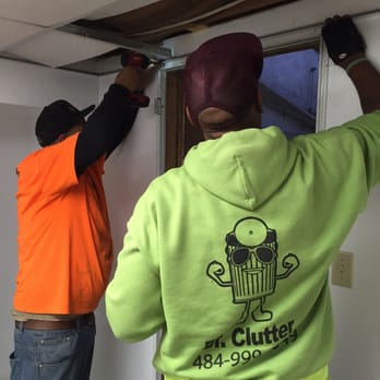 Dr Clutter - Here r UV and Quan removing the screen door so we could fit our huge iguana house into his new home. - Junk Removal & Hauling Near Me
