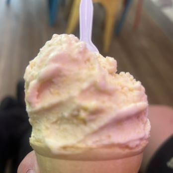 Michell’s Tropical Ice Cream - Roasted corn ice cream - Ice Cream & Frozen Yogurt Near Me - Groveland, Florida Michell’s Tropical Ice Cream - Roasted corn ice cream - Ice Cream & Frozen Yogurt Near Me - Groveland, Florida