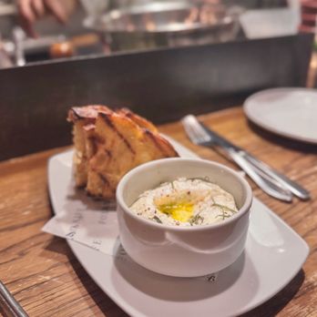 Fox & The Knife - Wine Bars Near Me - Boston, Massachusetts