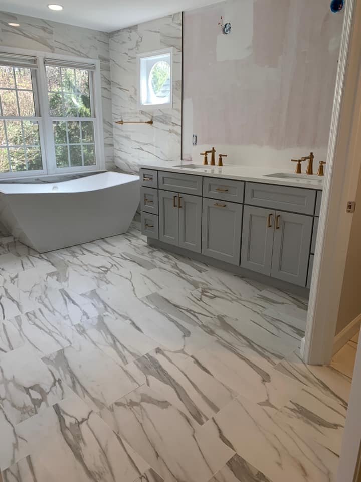 Slide of 4 Service Pros