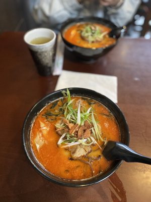 Saiwaii Ramen by null