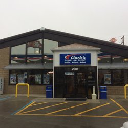 Clark's Pump N Shop