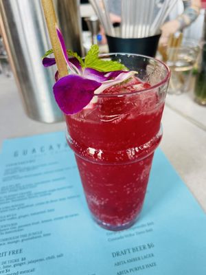 Guacaya Bistreaux by null