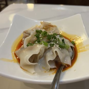 Corner Dumpling House - Wontons in chili oil - chef's kiss!! - Pan Asian Near Me - Cincinnati, Ohio