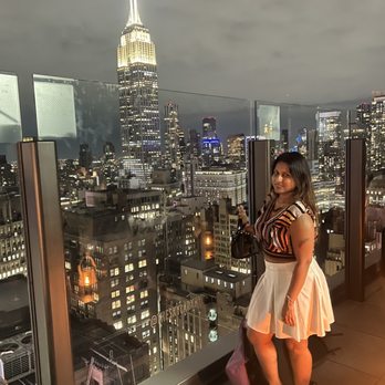 The Skylark - Rooftop View - Cocktail Bars Near Me - New York, New York The Skylark - Rooftop View - Cocktail Bars Near Me - New York, New York