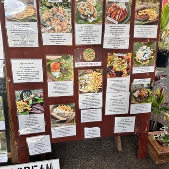 Ula Ula Cafe - Food Trucks Near Me - Wailuku, Hawaii Ula Ula Cafe - Food Trucks Near Me - Wailuku, Hawaii