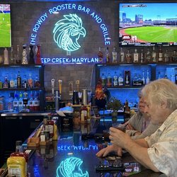 The Rowdy Rooster Bar and Grille - Nice interior
