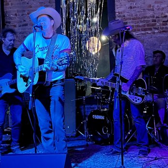 Lockhart Arts & Craft - Natchet Taylor and the High Lonesome - Wine Bars Near Me - Lockhart, Texas Lockhart Arts & Craft - Natchet Taylor and the High Lonesome - Wine Bars Near Me - Lockhart, Texas