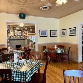 The Loveless Cafe - Inside is charming. - Breakfast & Brunch Near Me - Nashville, Tennessee The Loveless Cafe - Inside is charming. - Breakfast & Brunch Near Me - Nashville, Tennessee