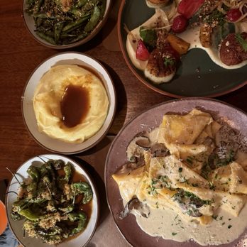 The Ends Restaurant - Shishito peppers, pommes puree, snap peas Mushroom pasta, pan seared scallops - New American Near Me - Scottsdale, Arizona The Ends Restaurant - Shishito peppers, pommes puree, snap peas Mushroom pasta, pan seared scallops - New American Near Me - Scottsdale, Arizona