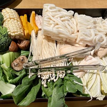 Mumu Hot Pot - Veggie Platter - Hot Pot Near Me - Pleasanton, California