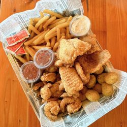 THE CRAB HOUSE