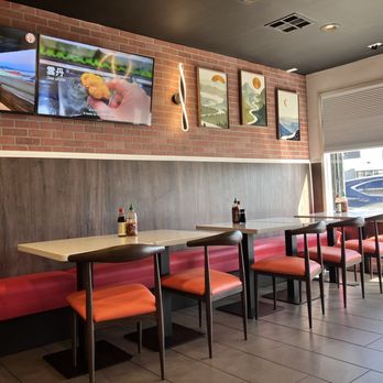 Viet Thai Cafe - Dinning area - Thai Near Me - South Gate, California Viet Thai Cafe - Dinning area - Thai Near Me - South Gate, California