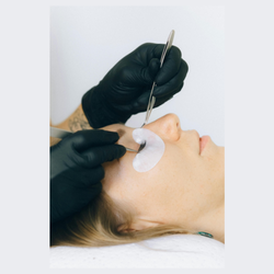 Signature Brows & Skin Care