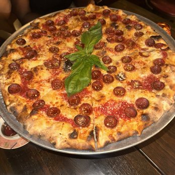 St Pizza - Pepperoni pizza large - Pizza Near Me - New Orleans, Louisiana St Pizza - Pepperoni pizza large - Pizza Near Me - New Orleans, Louisiana