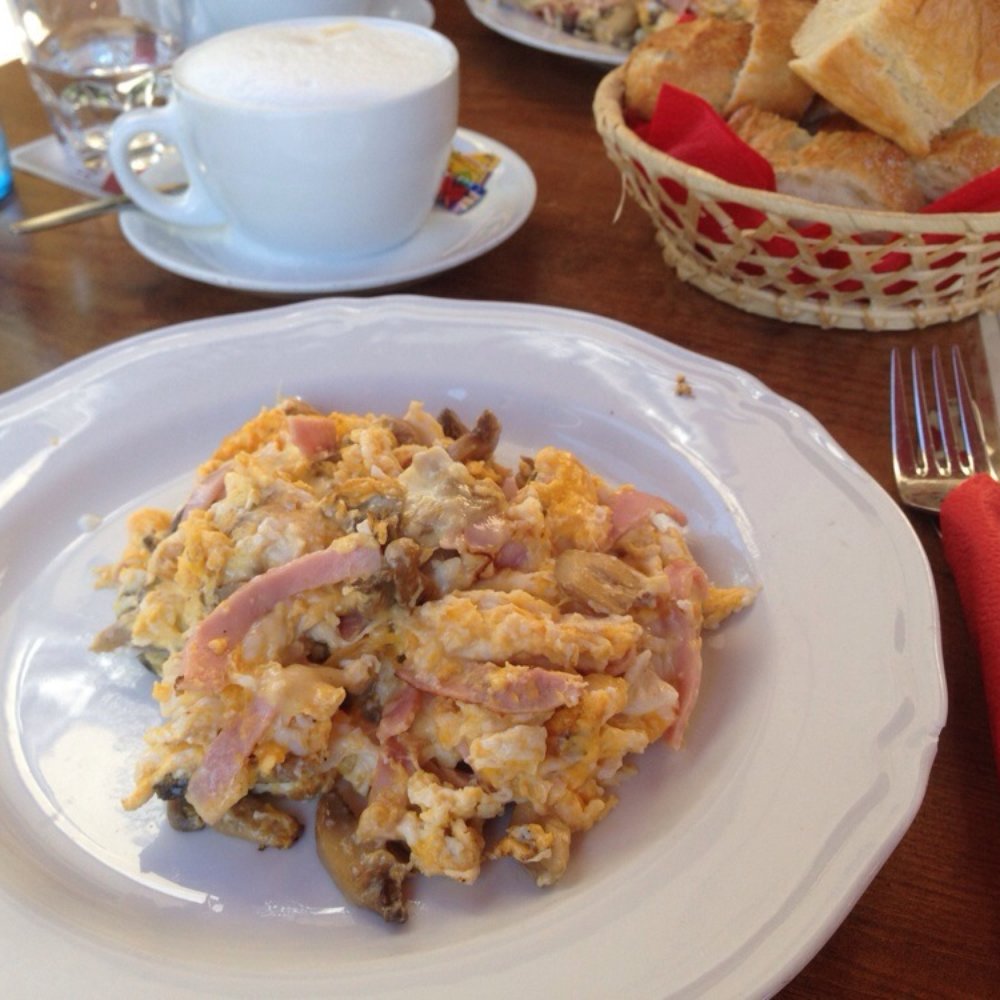 Marktstube - Scrambled eggs with mushrooms and ham. - Fast Food Near Me - Heidelberg, BW Marktstube - Scrambled eggs with mushrooms and ham. - Fast Food Near Me - Heidelberg, BW