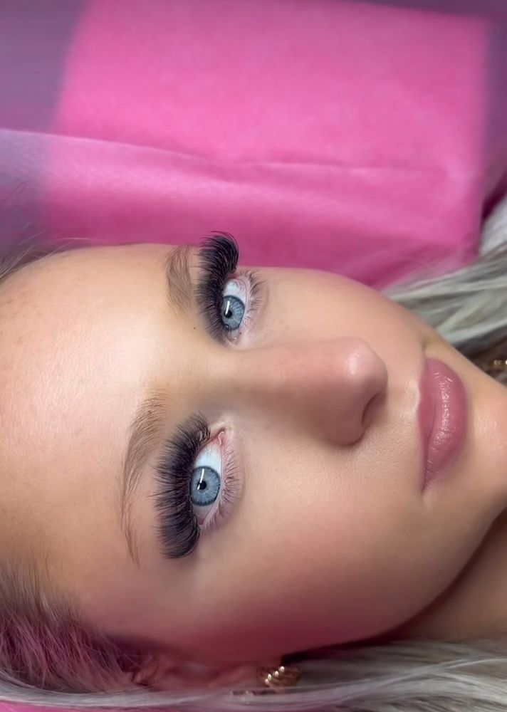 Lash With Emerald Logo