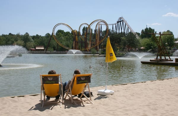 Parc Asterix by null