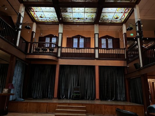 Inn at 2nd & C by null