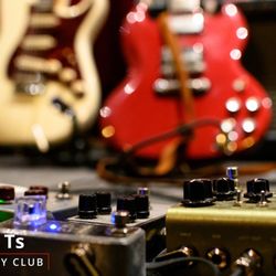 The Balcony Club - Pedals to the metal, Kasual Ts (9-9-23)