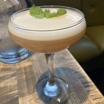 Gather in Jackson Hole - White peach daiquiri - New American Near Me - Jackson, Wyoming Gather in Jackson Hole - White peach daiquiri - New American Near Me - Jackson, Wyoming
