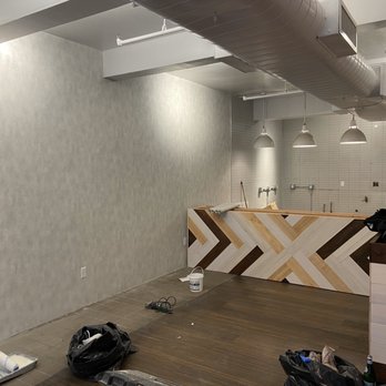 78 and Sunny Wallpapering - Cement textured wallpaper - Painters Near Me - New York, New York 78 and Sunny Wallpapering - Cement textured wallpaper - Painters Near Me - New York, New York