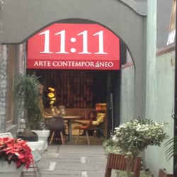 11:11 Arte Contemporáneo - Vista de la entrada desde Casa Condesa