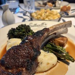 LAMB DUO POTATO PUREE BROCCOLINI, RED WINE REDUCTION LAMB DUO POTATO PUREE BROCCOLINI, RED WINE REDUCTION