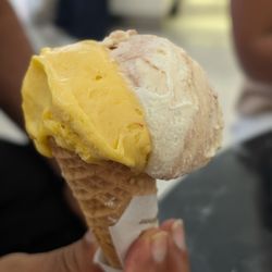 De Vivo - Passion fruit gelato