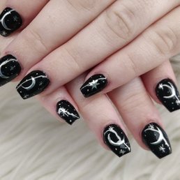 Moon Nails Moon Nails