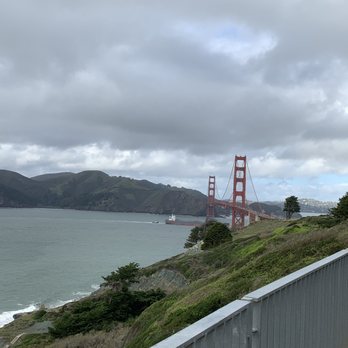 Batteries to Bluffs Trail - Hiking Near Me - San Francisco, California