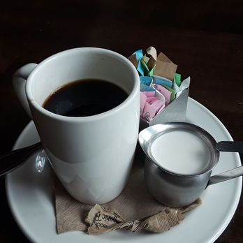 Yard House - Brunch coffee - New American Near Me - Orlando, Florida