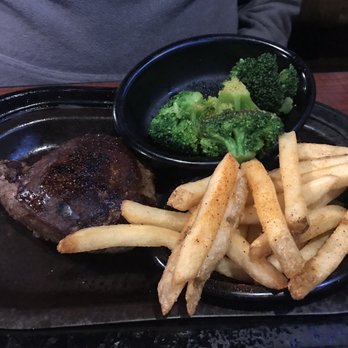Brann's Steakhouse & Grille - Steakhouses Near Me - Grand Rapids, Michigan