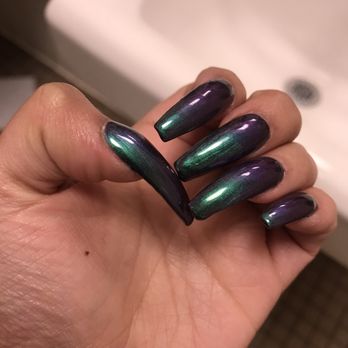 Hollywood Nails And Spa - Nail Salons Near Me - Riverside, California Hollywood Nails And Spa - Nail Salons Near Me - Riverside, California