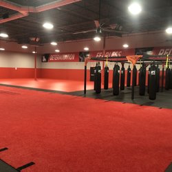UFC GYM Folsom - Large fitness room