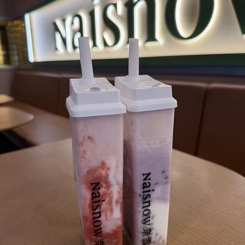 Naisnow Tea and Bakery - Strawberry Pro Bottle Blueberry pro bottle - Bubble Tea Near Me - Flushing, New York