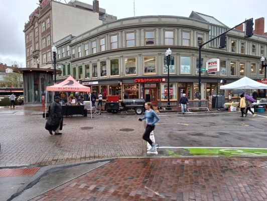 18 Brattle St by null