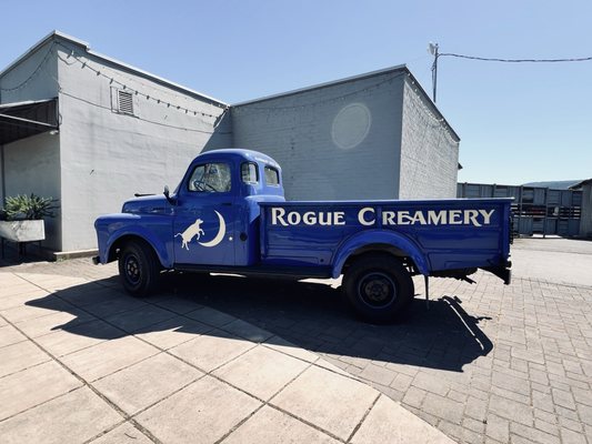 Rogue Creamery by null