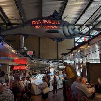 St Paul Fish Company - Seafood Near Me - Milwaukee, Wisconsin