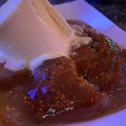 Ground Zero Blues Club - Cobbler and ice cream