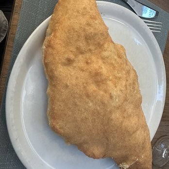 Mercato Pompeiano - Restaurant - La Pignasecca (fried pizza) - Italian Near Me - Pompei, NA