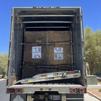 U-Pack Moving - Back of truck - Movers Near Me - Las Vegas, Nevada U-Pack Moving - Back of truck - Movers Near Me - Las Vegas, Nevada
