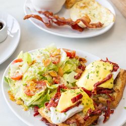The Crown Bistro