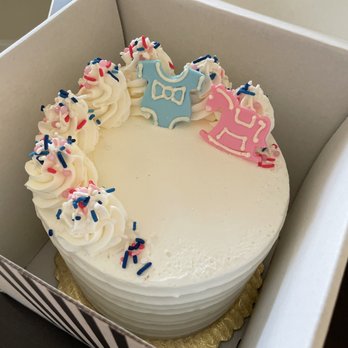 Sugar Bakery - gender reveal cake - Bakeries Near Me - East Haven, Connecticut Sugar Bakery - gender reveal cake - Bakeries Near Me - East Haven, Connecticut